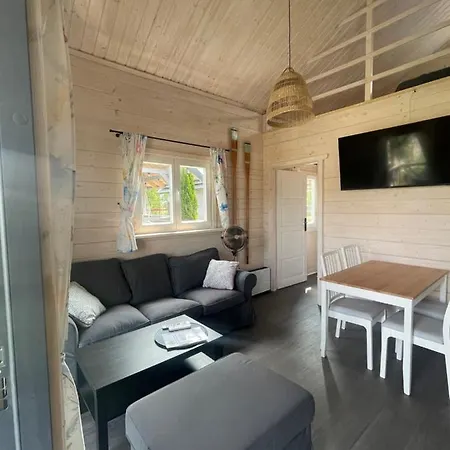 بيت للعطل Przystanek Prawdowo