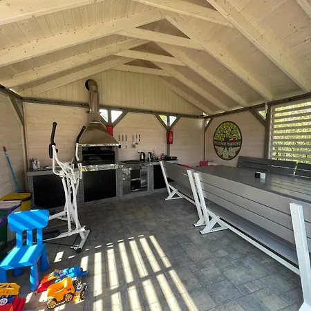 Przystanek Prawdowo Nyaraló Mikołajki